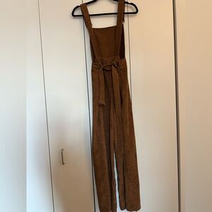Brown belted corduroy overalls | Size: M/6